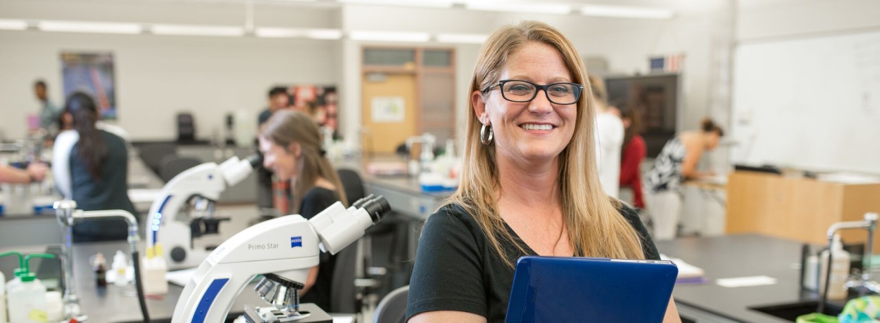 adult learner in a science classroom